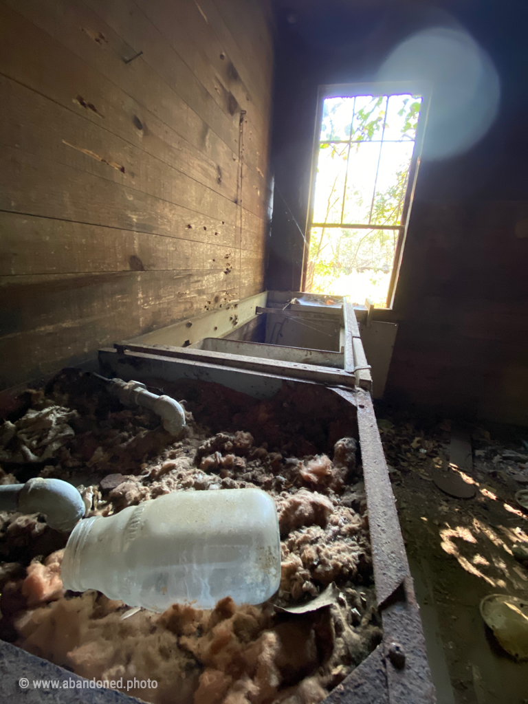 Abandoned Parr Farm House