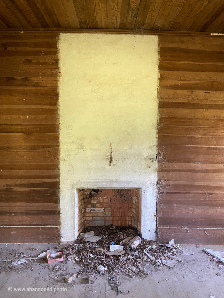 Abandoned Parr Farm House