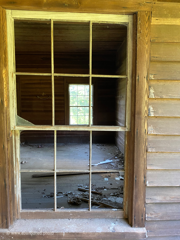 Abandoned Parr Farm House